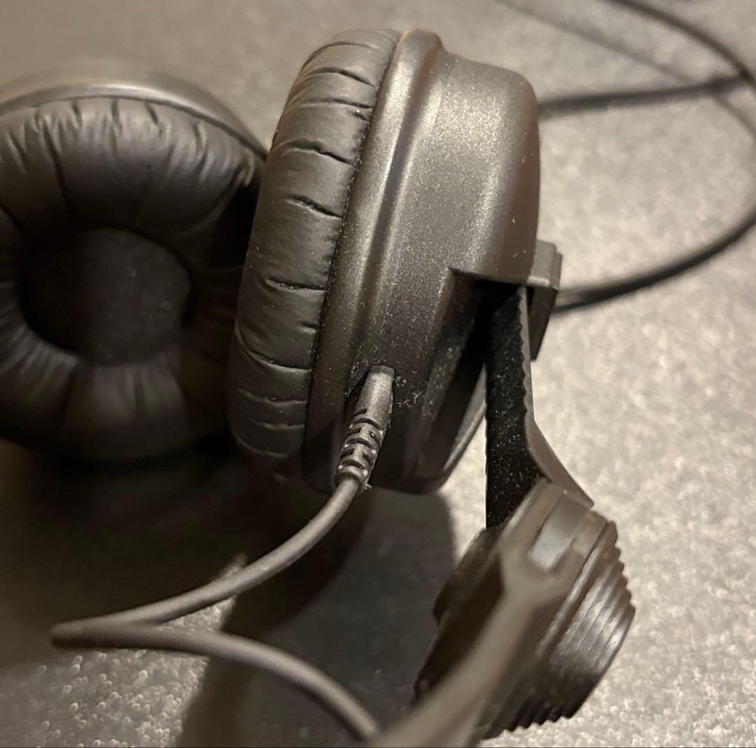 SENNHEISER ゼンハイザー　有線　ヘッドホン モニター　HD25 70Ω