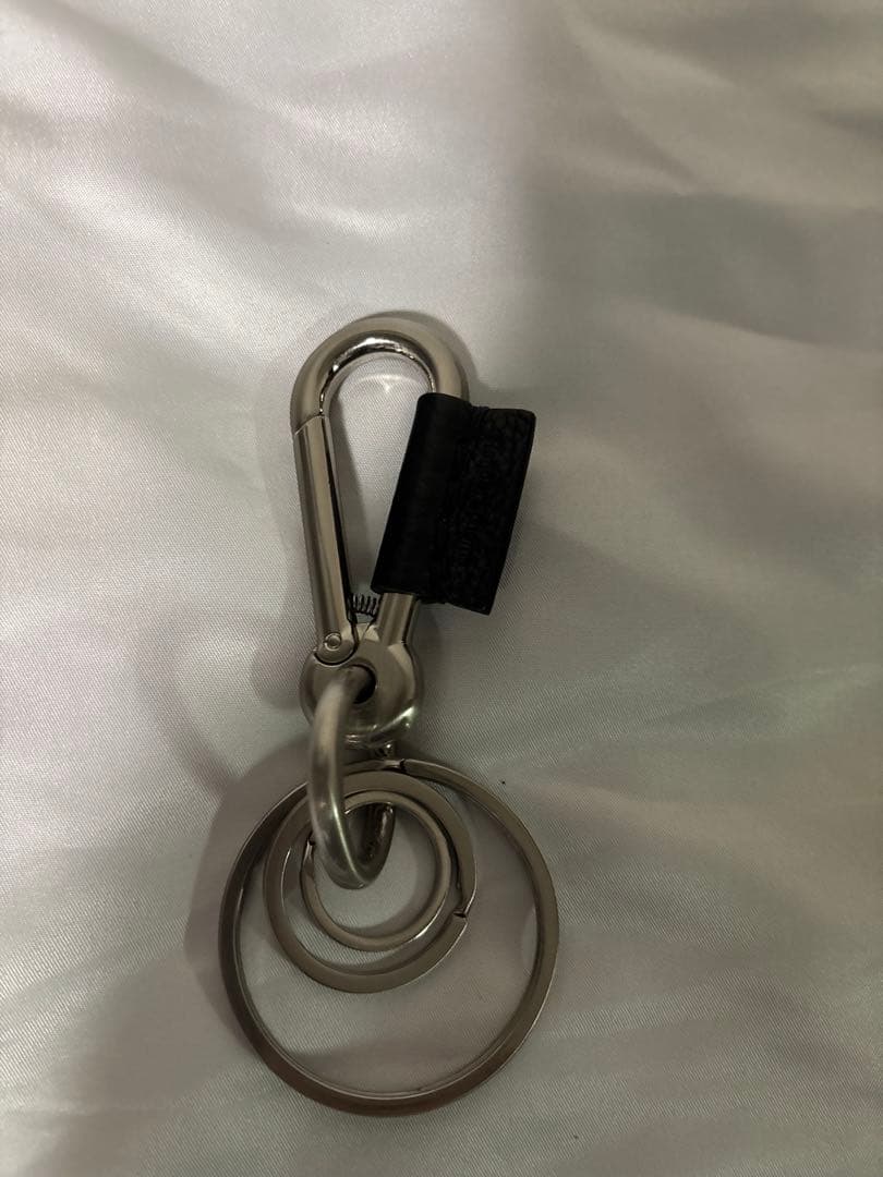 エンダースキーマ 革 キーリング カラビナ　ブラック