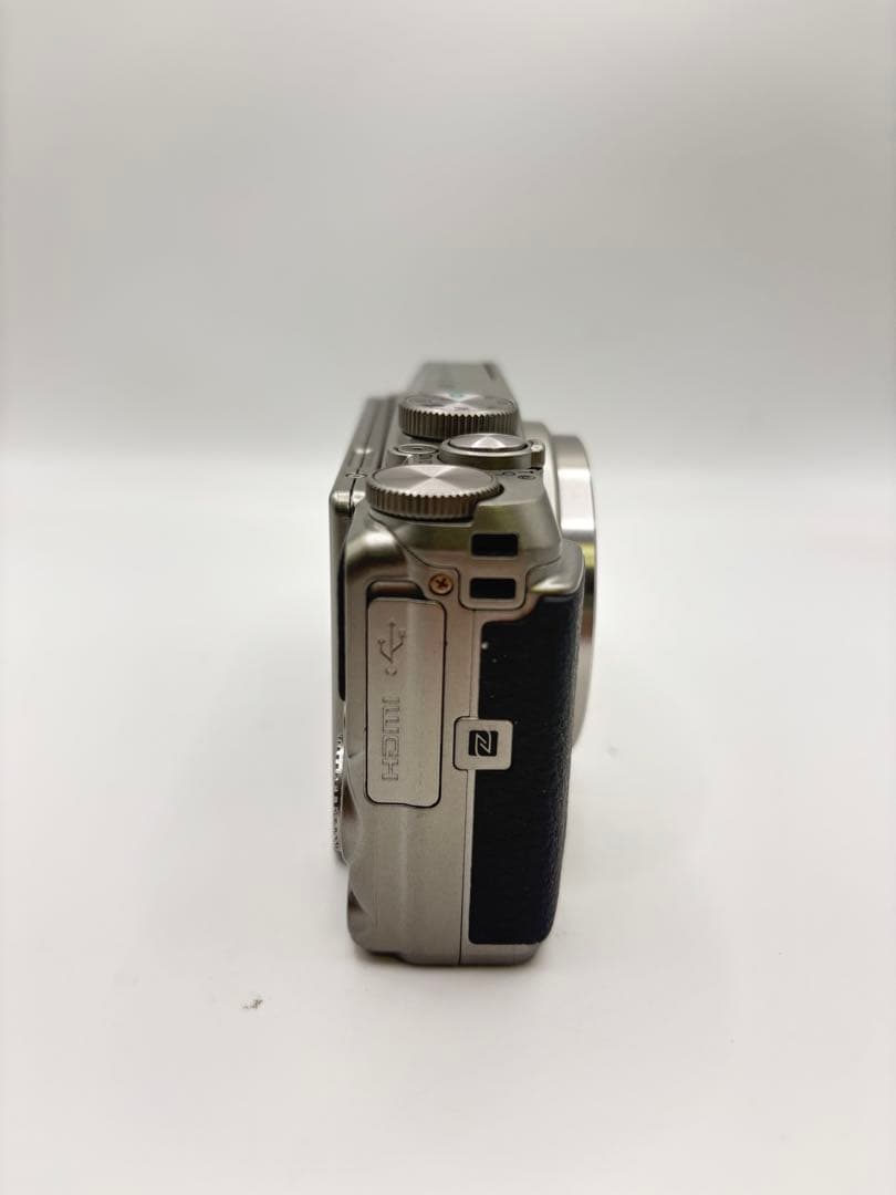 Nikon COOLPIX S9900 コンパクトデジタルカメラ1