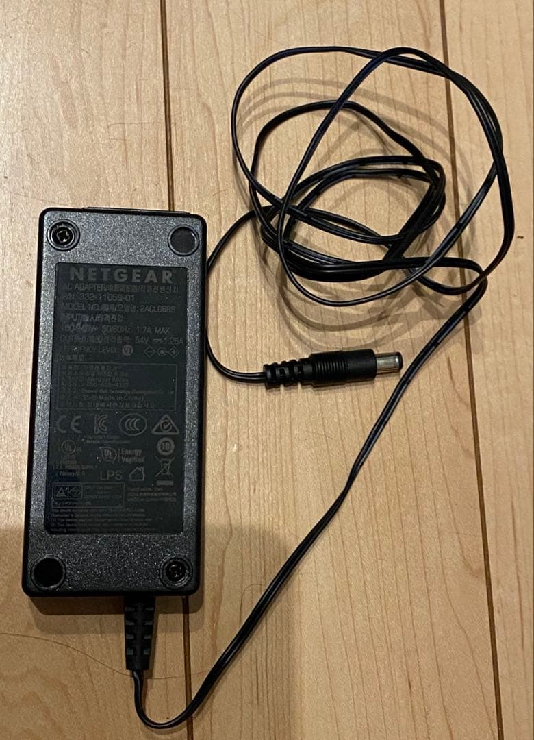 NETGEAR S350スイッチングハブ PoE 8ポートGS310TP