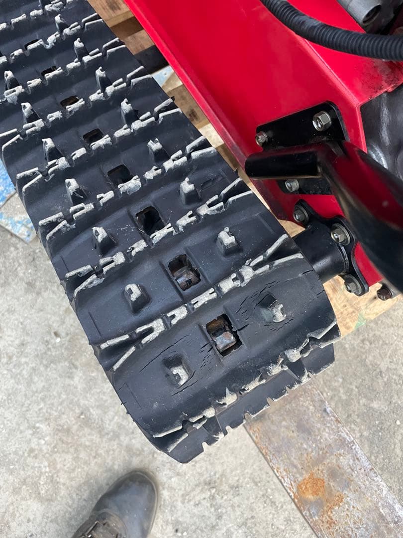 SSS先生にご購入いただきました。 ヤナセ除雪機　8-9G　　中古品