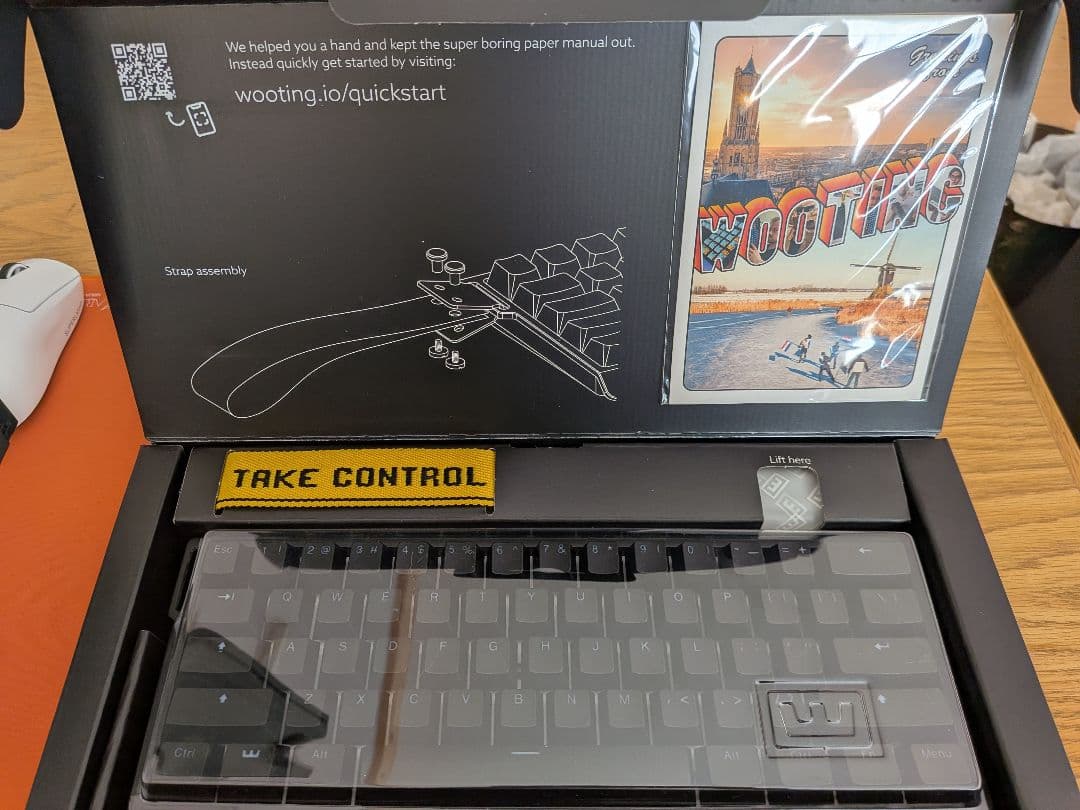 Wooting60HE専用収納ケース付き