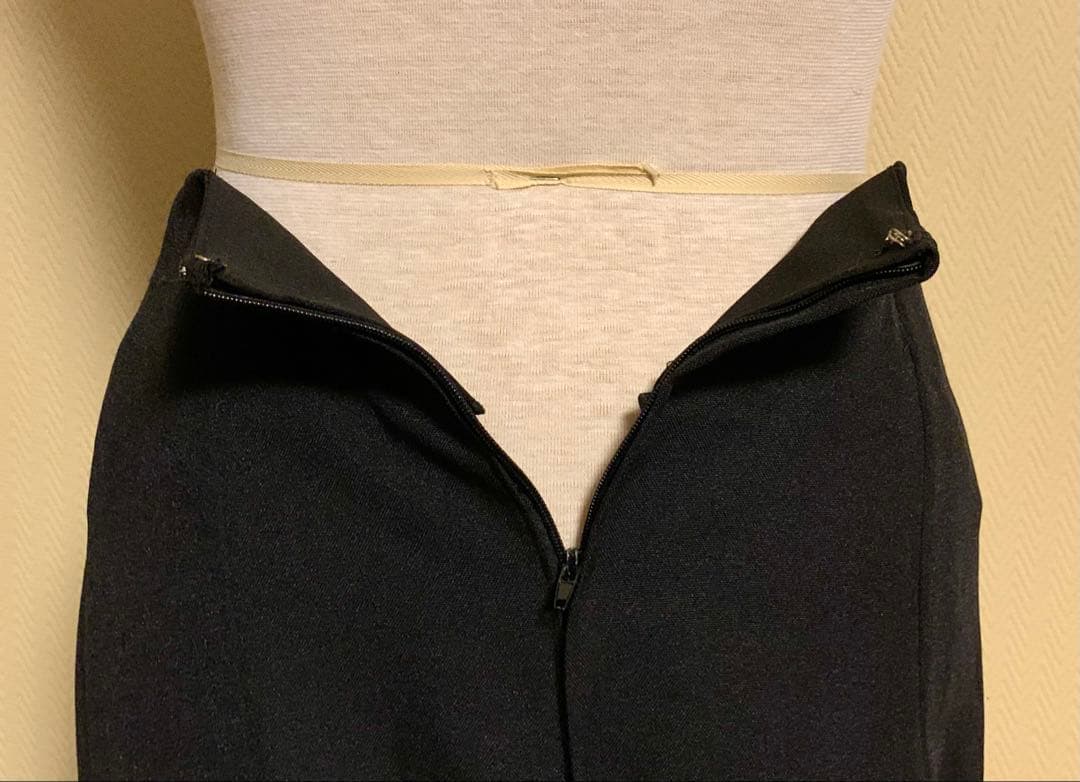 フラメンコ 衣装　CANELAPURAバタデコーラ　サイズM 黒 ✖️赤