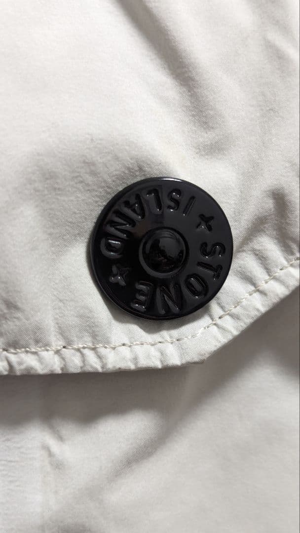 【良品】ストーンアイランド ナイロンジャケット Mサイズ