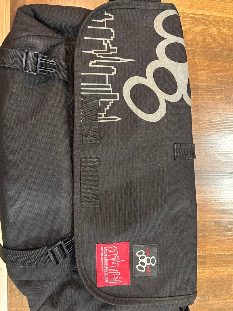 マンハッタンポーテージ×トリプルエイト　メッセンジャーバッグ