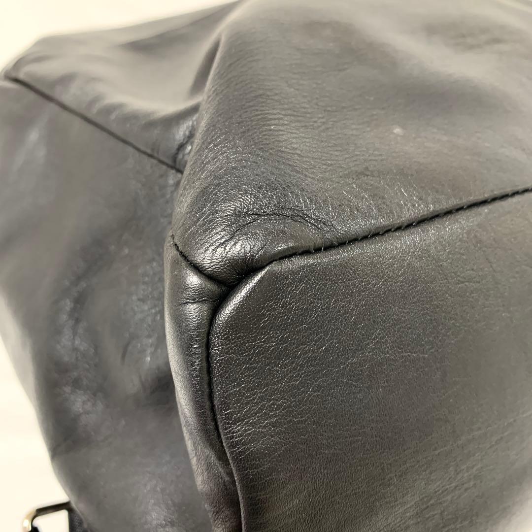 【雑紙掲載　A4収容可能】ガリャルダガランテ　リュック　バックパック　レザー