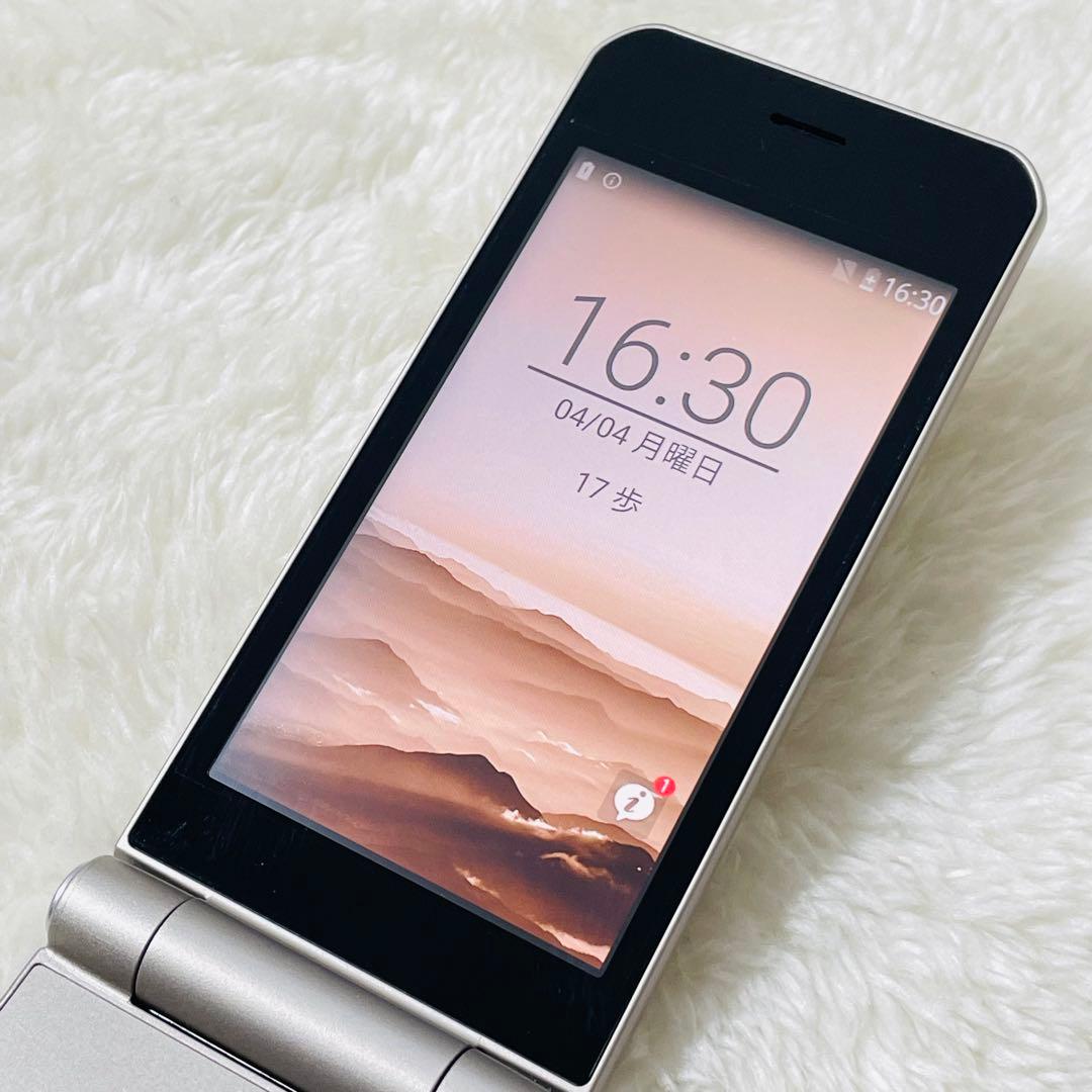 【極美品】docomo arrows ケータイ F-41C ゴールド