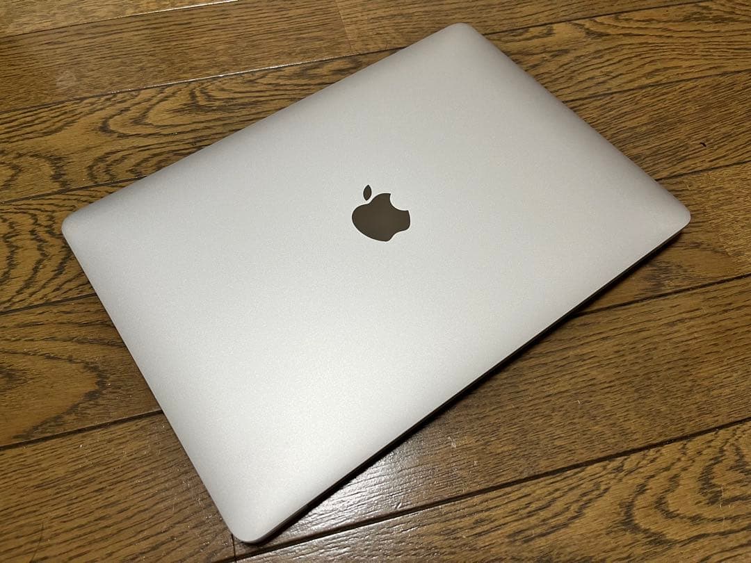 MacBookAir 13インチ16GB/512GB IntelCore i5