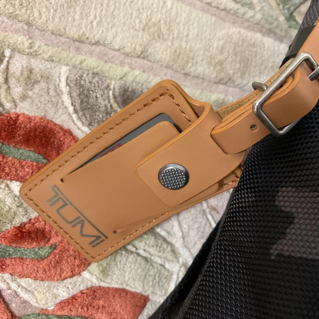 まっさん様TUMI カモフラージュ ボディバッグ