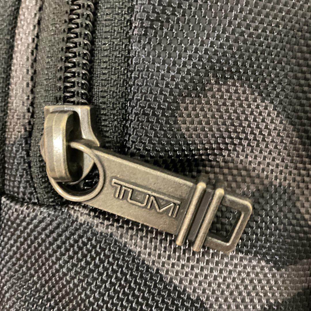 まっさん様TUMI カモフラージュ ボディバッグ