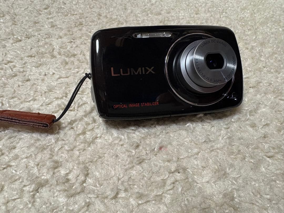 LUMIX コンパクトデジタルカメラ 本体とバッテリー1個付き