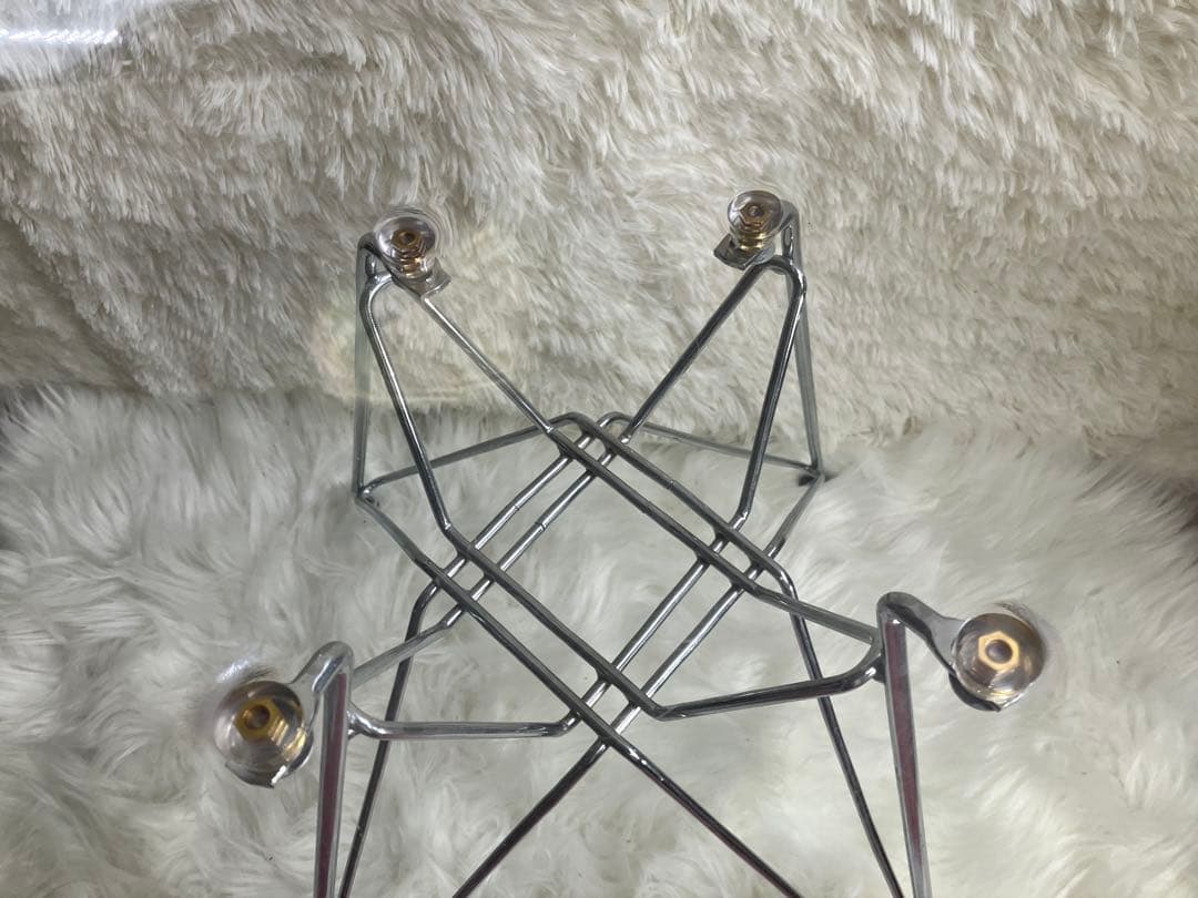 透明　アクリル製　ミッドセンチュリーデザイン　　チェア　椅子　脚クローム　モダン