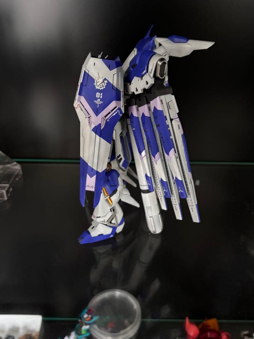 RG Hi-νガンダム 全塗装完成品