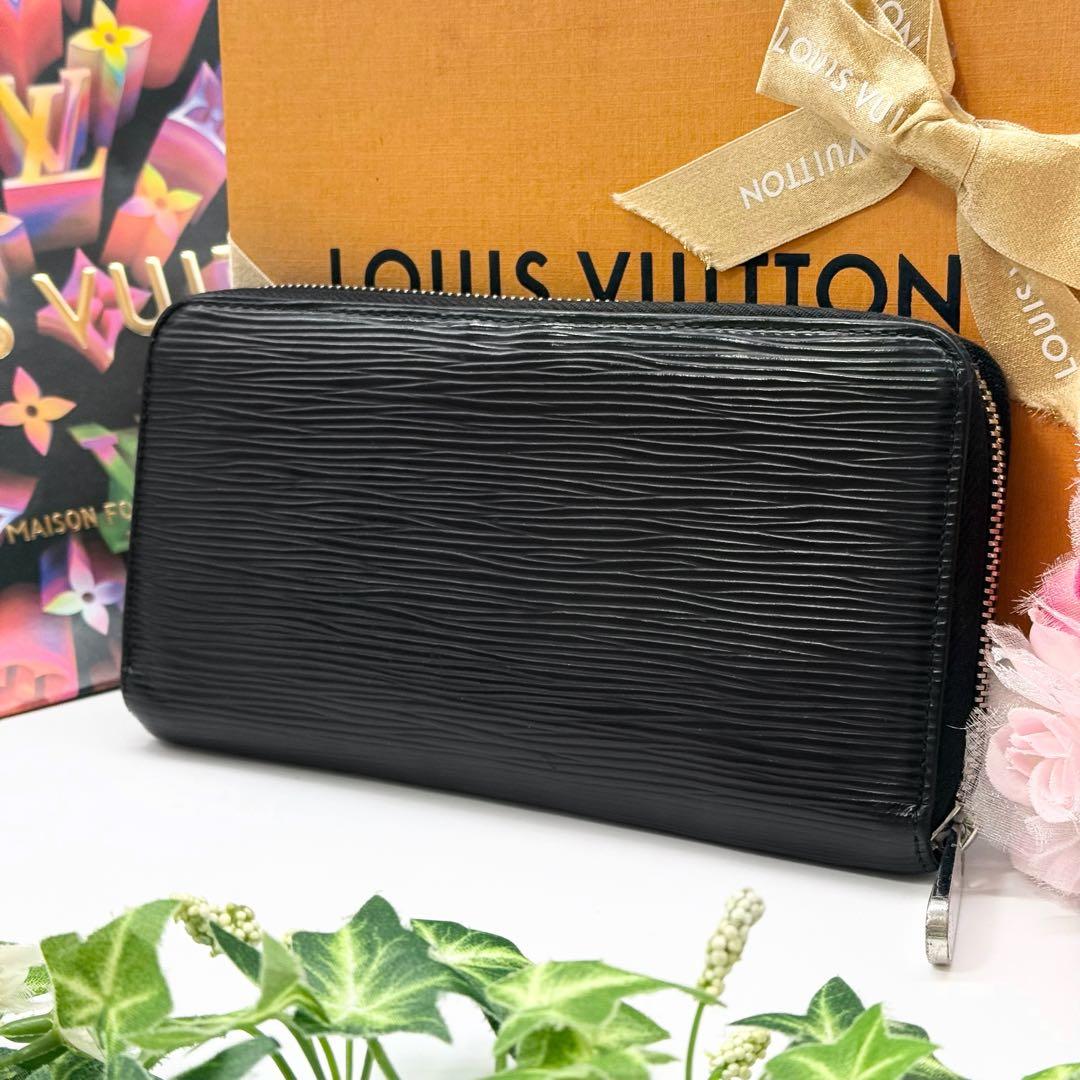 美品 ルイヴィトン エピ 新型 現行型 ジッピーウォレット 長財布 ノワール 黒