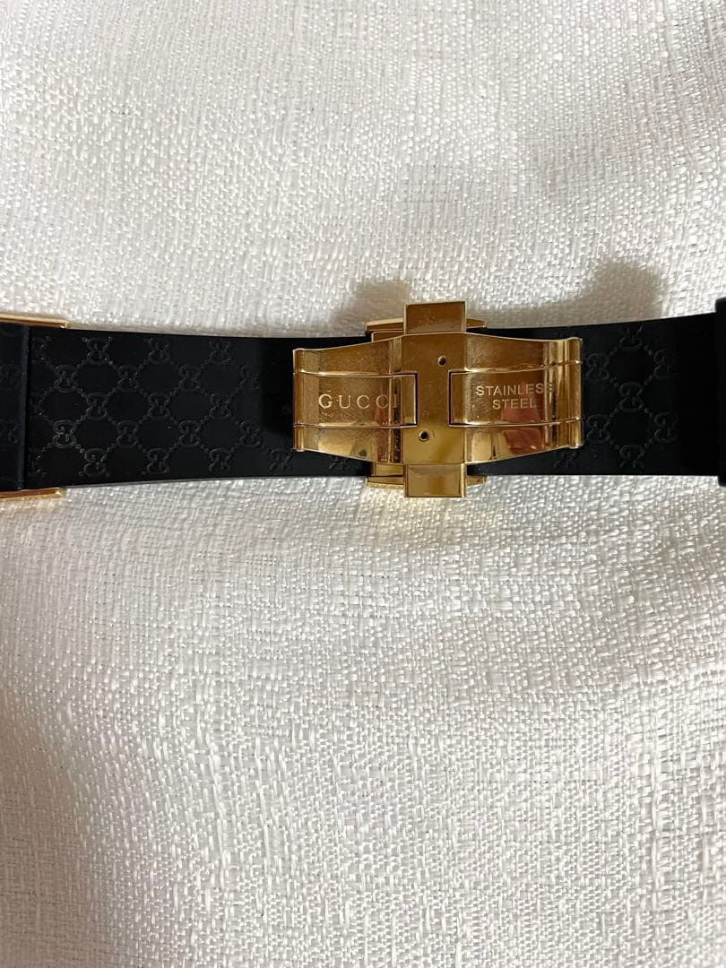 ジャンク品　GUCCI 腕時計　レディース　送料無料