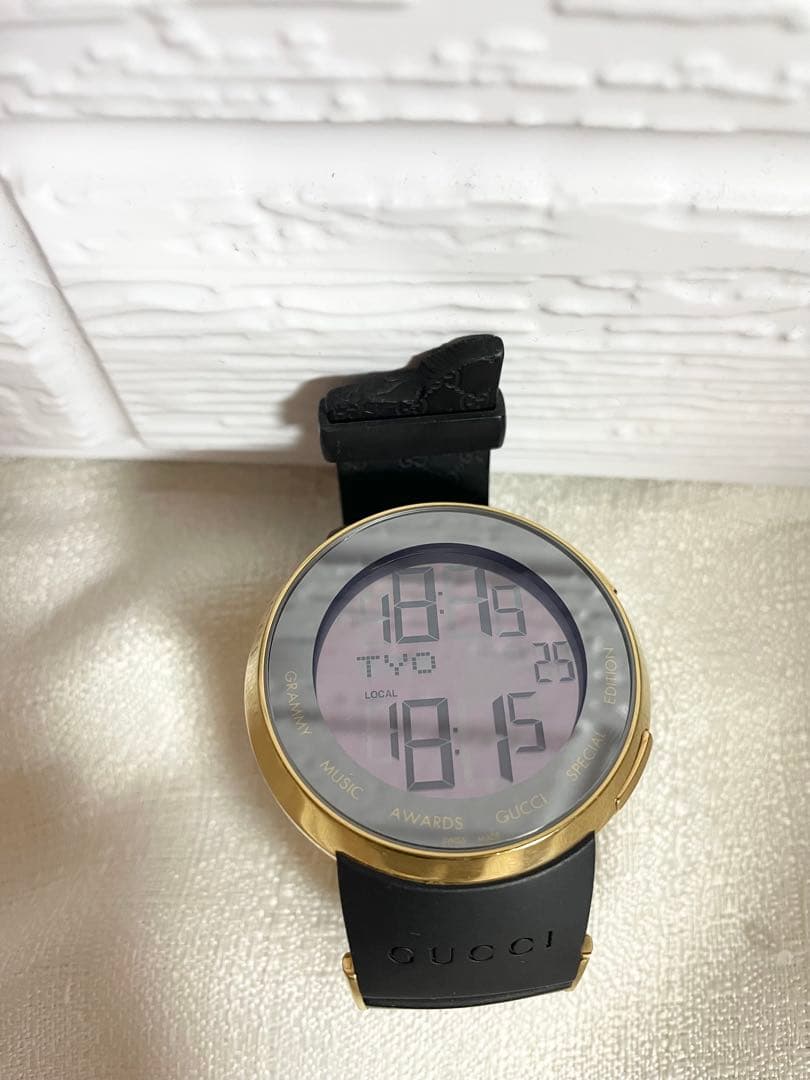ジャンク品　GUCCI 腕時計　レディース　送料無料
