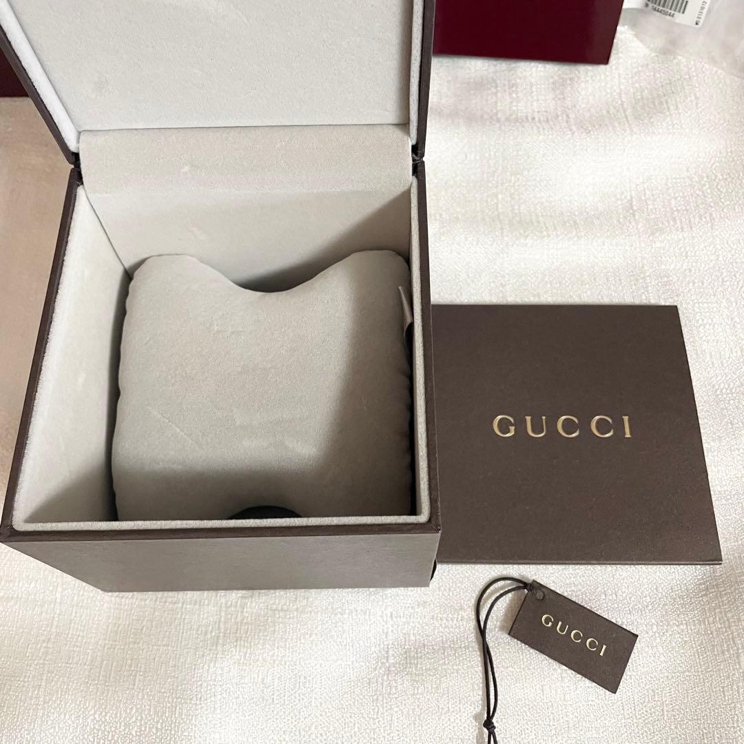 ジャンク品　GUCCI 腕時計　レディース　送料無料