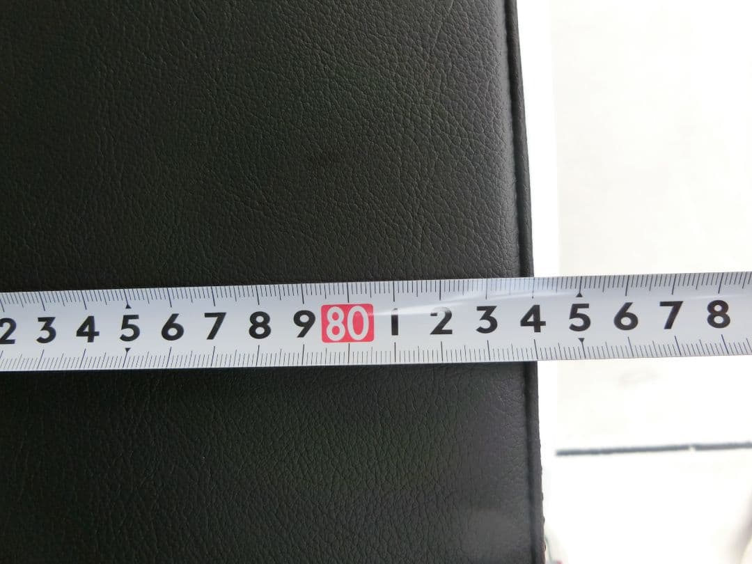 ハイエース　ファインテックツアラーミドルルーフ用　ベッドキッド　ブラックレザー