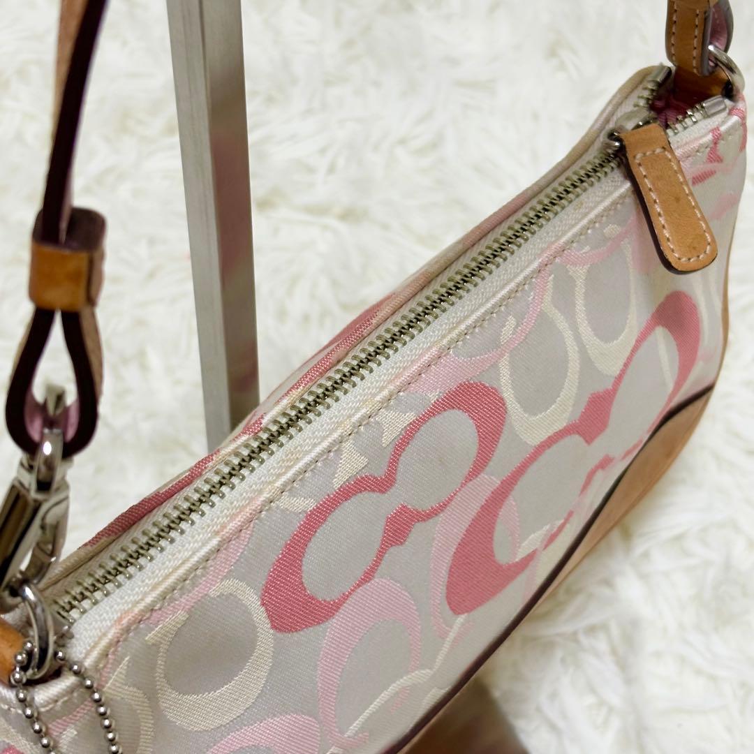 コーチ アクセサリーポーチ　ワンショルダーバッグ ピンク ベージュ　7027