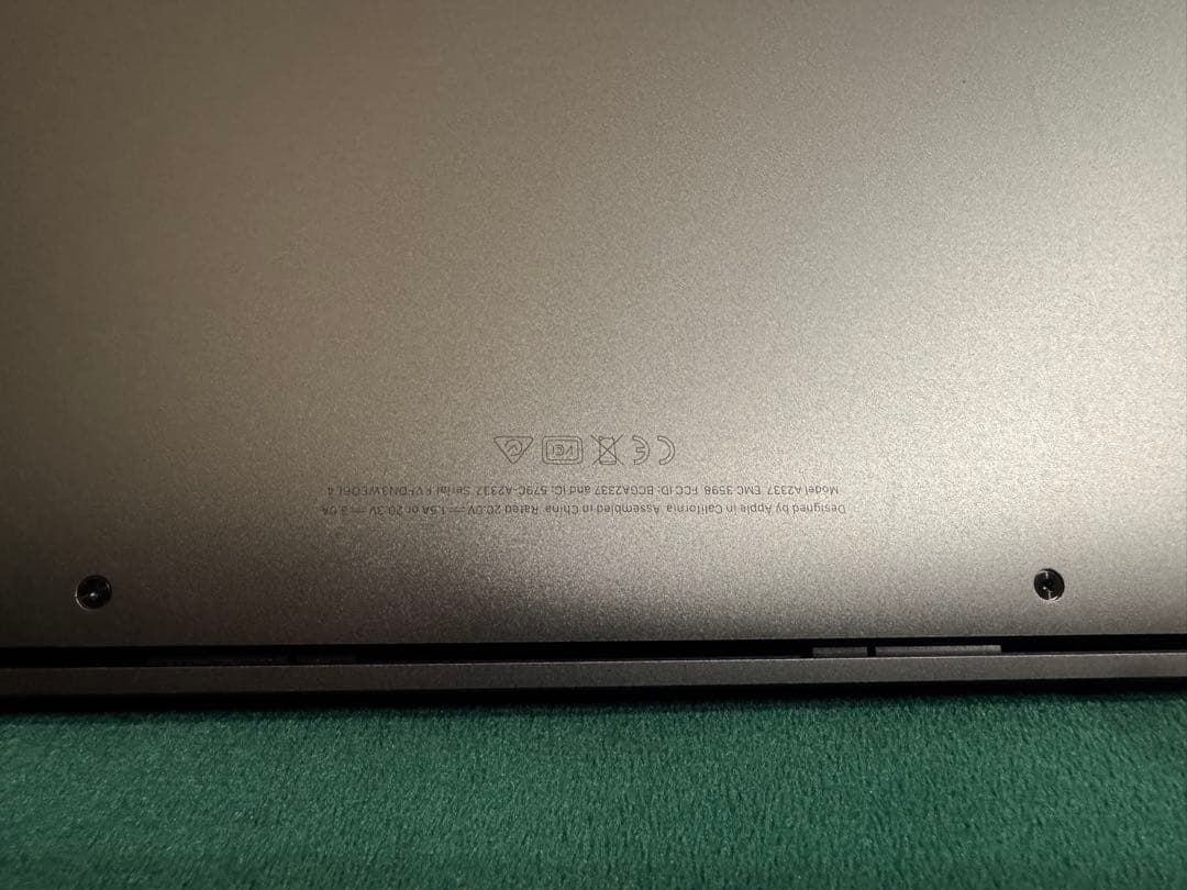 美品　MacBook Air 2020 M1 スペースグレイ　8GB 256GB