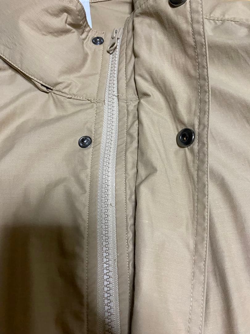 peateピート　ナイロンブルゾン