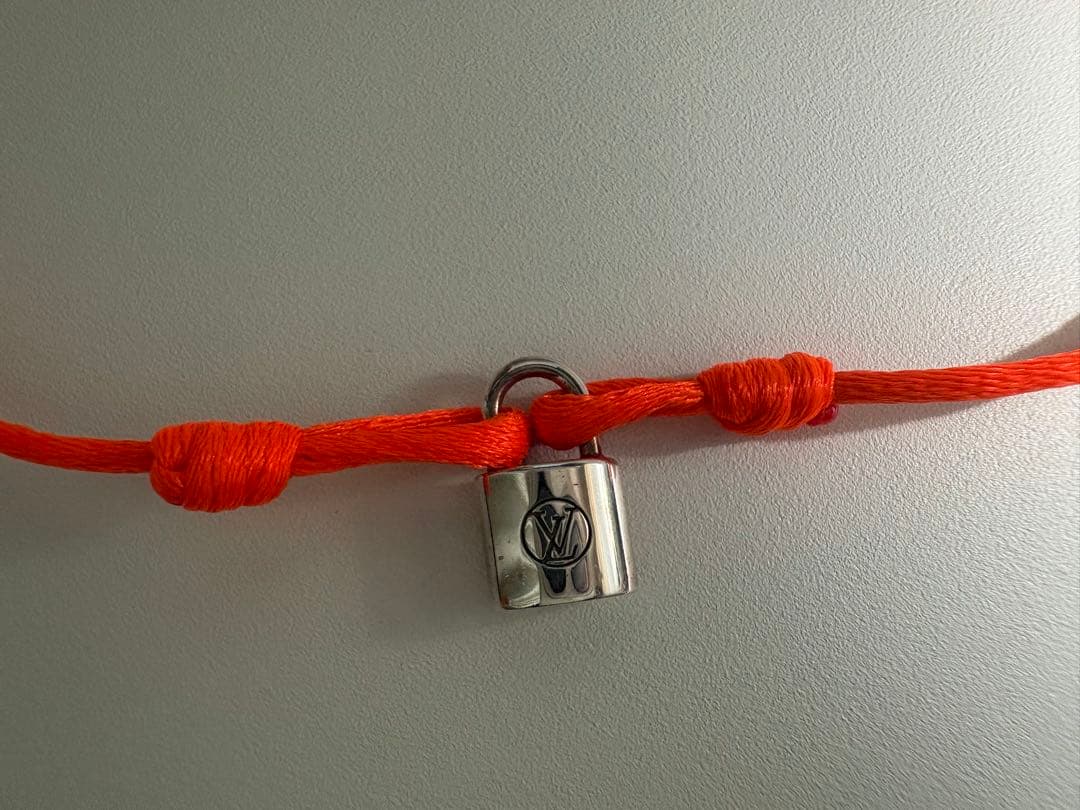 新品同様⭐︎LOUIS VUITTON ルイヴィトン シルバー ロックイット