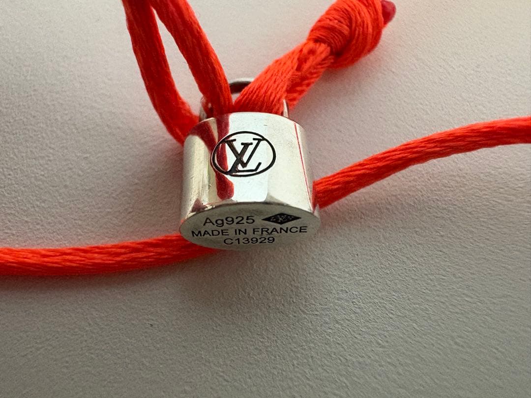 新品同様⭐︎LOUIS VUITTON ルイヴィトン シルバー ロックイット