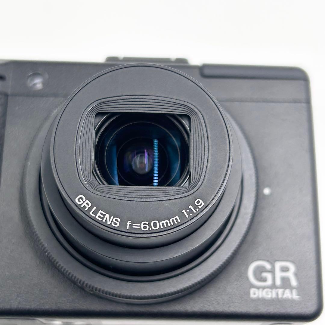 美品　RICOH GR DIGITAL III デジタルカメラ デジカメ