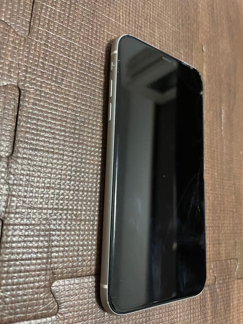 iPhone 11 128GB ジャンク扱い