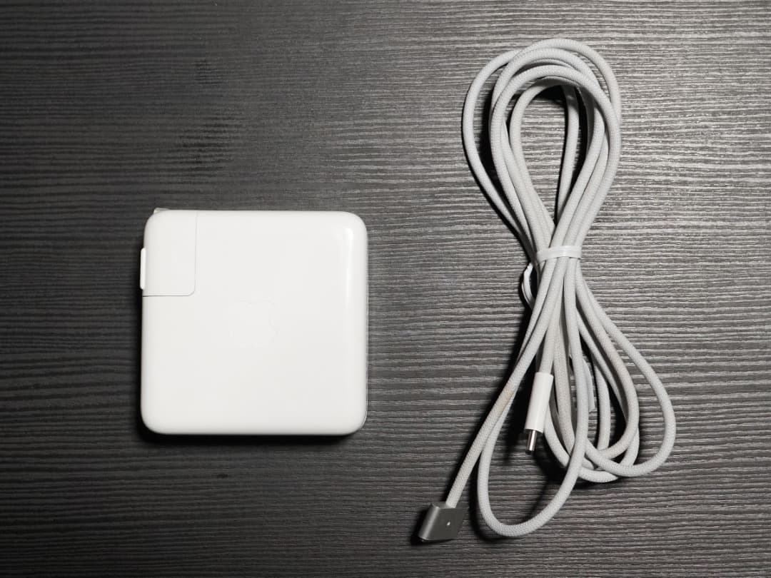 MacBook Pro 14インチ M1Pro RAM16GB SSD512GB