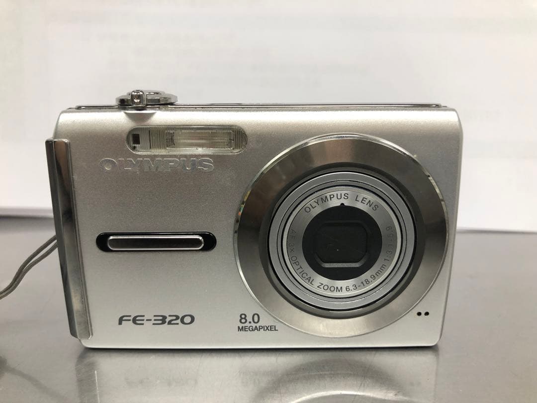 OLYMPUS FE-320 デジタルカメラ