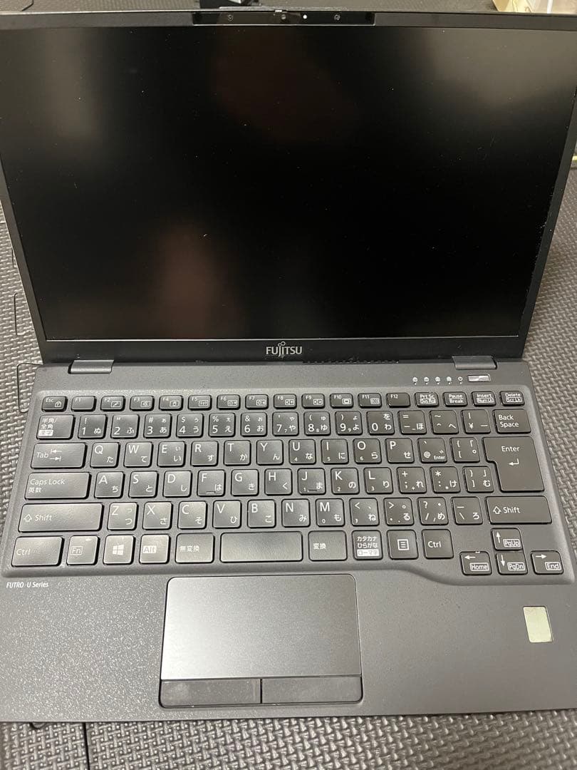 Fujitsu FUTRO U931/M レッドノートPC