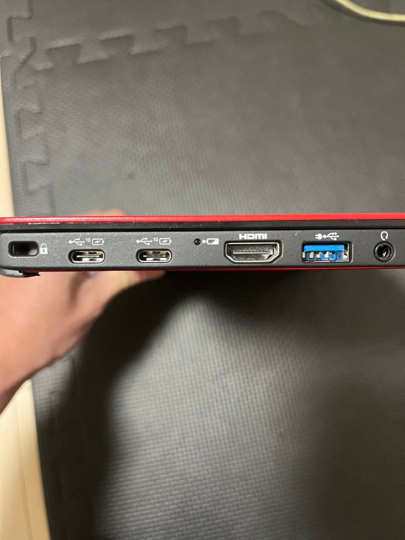 Fujitsu FUTRO U931/M レッドノートPC