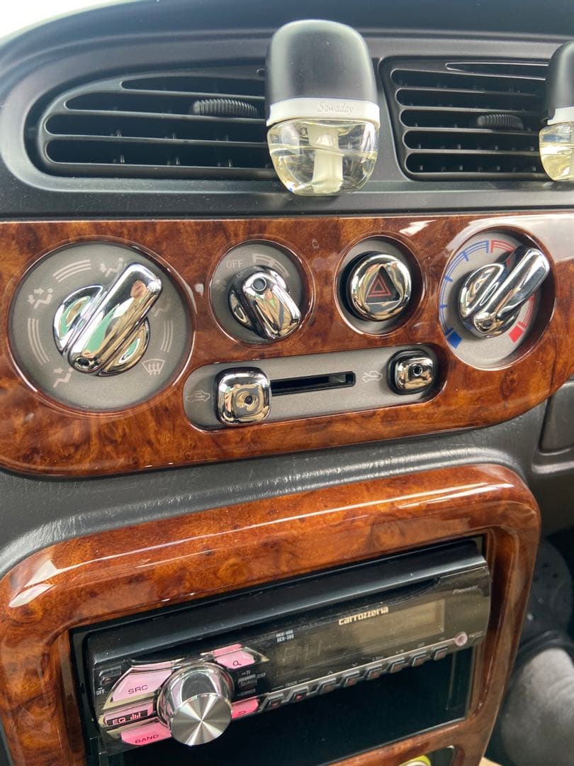 L700Sミラジーノエアコンスイッチメッキカバー