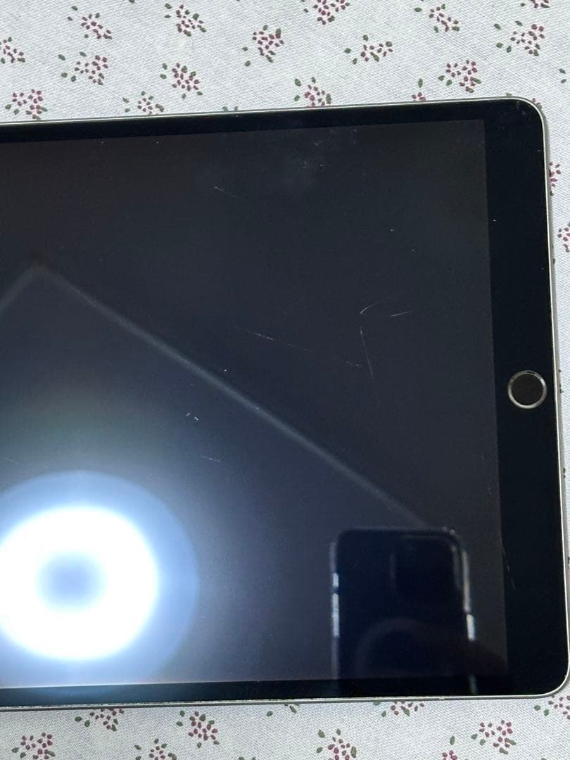 iPad Air (第3世代) 64GB Wi-Fi + セルラー