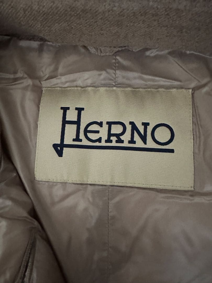 【美品】HERNO ヘルノ ダウンコート レディース ベージュ カシミヤ　46