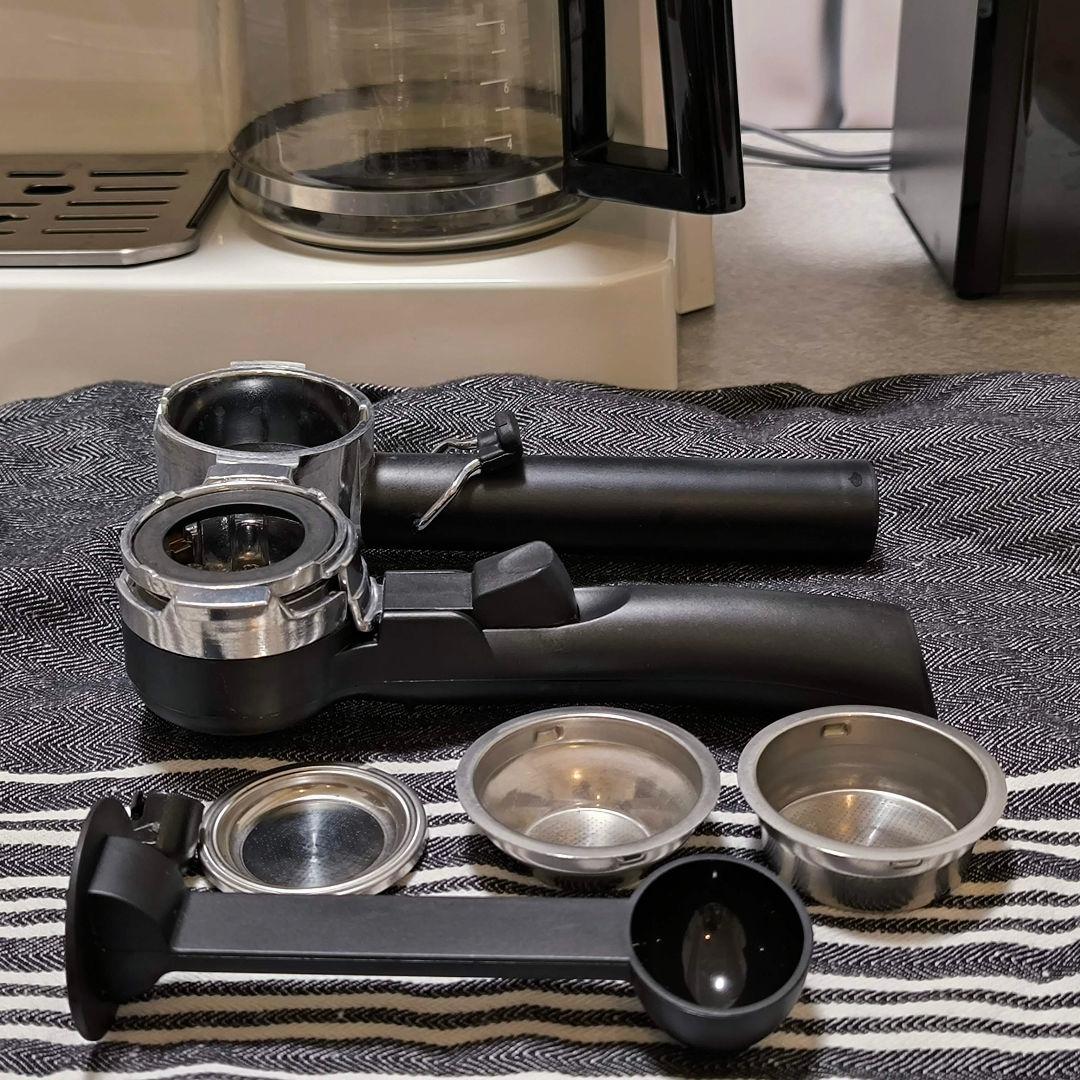 DeLonghi コーヒーメーカー&グラインダー