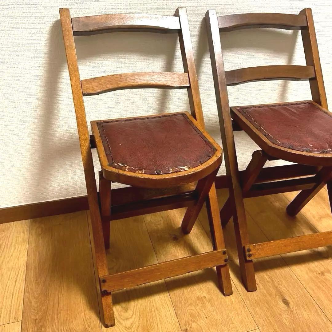 アンティーク　ヴィンテージ　椅子　2脚　折りたたみ　フォールディングチェア　飾棚