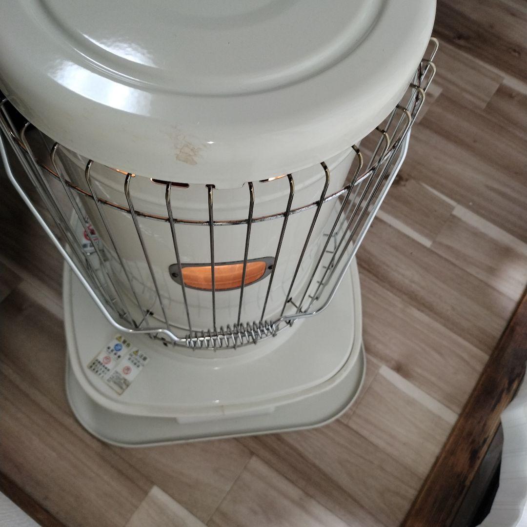 18畳〜23畳　強力暖房　CORONA　対流型石油ストーブ遠赤外線炎筒　ホワイト