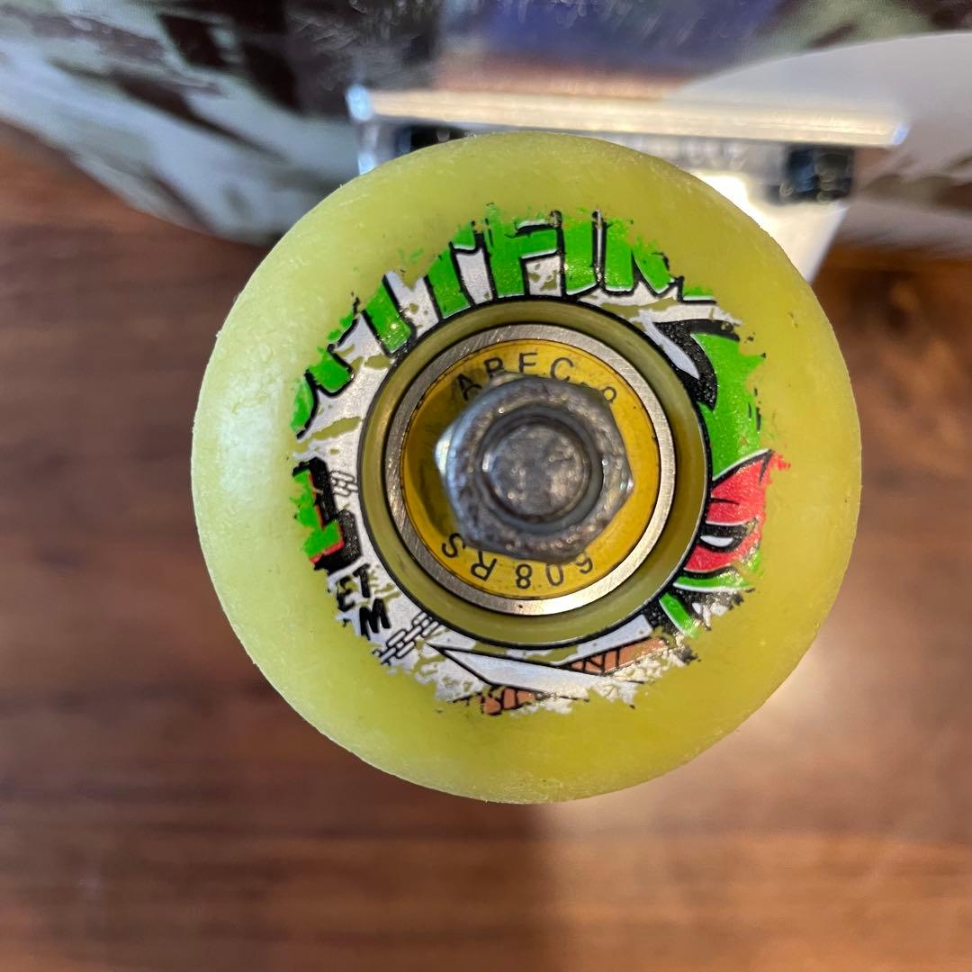 パレス　スケートボード　スケボー　コンプリート　スピットファイア　サンダー