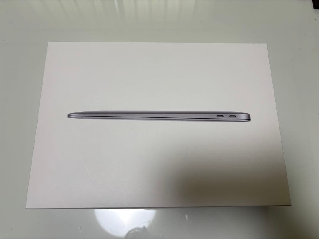 Apple macbook air アップル M1 シルバー マックブック