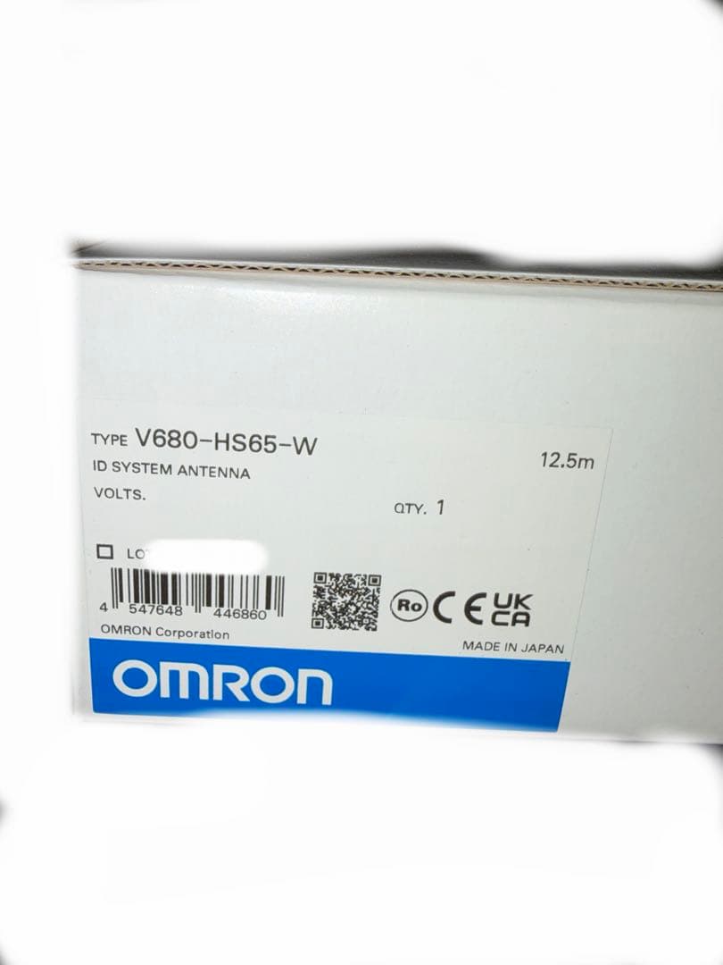 オムロン　OMRON V680-HS65-W