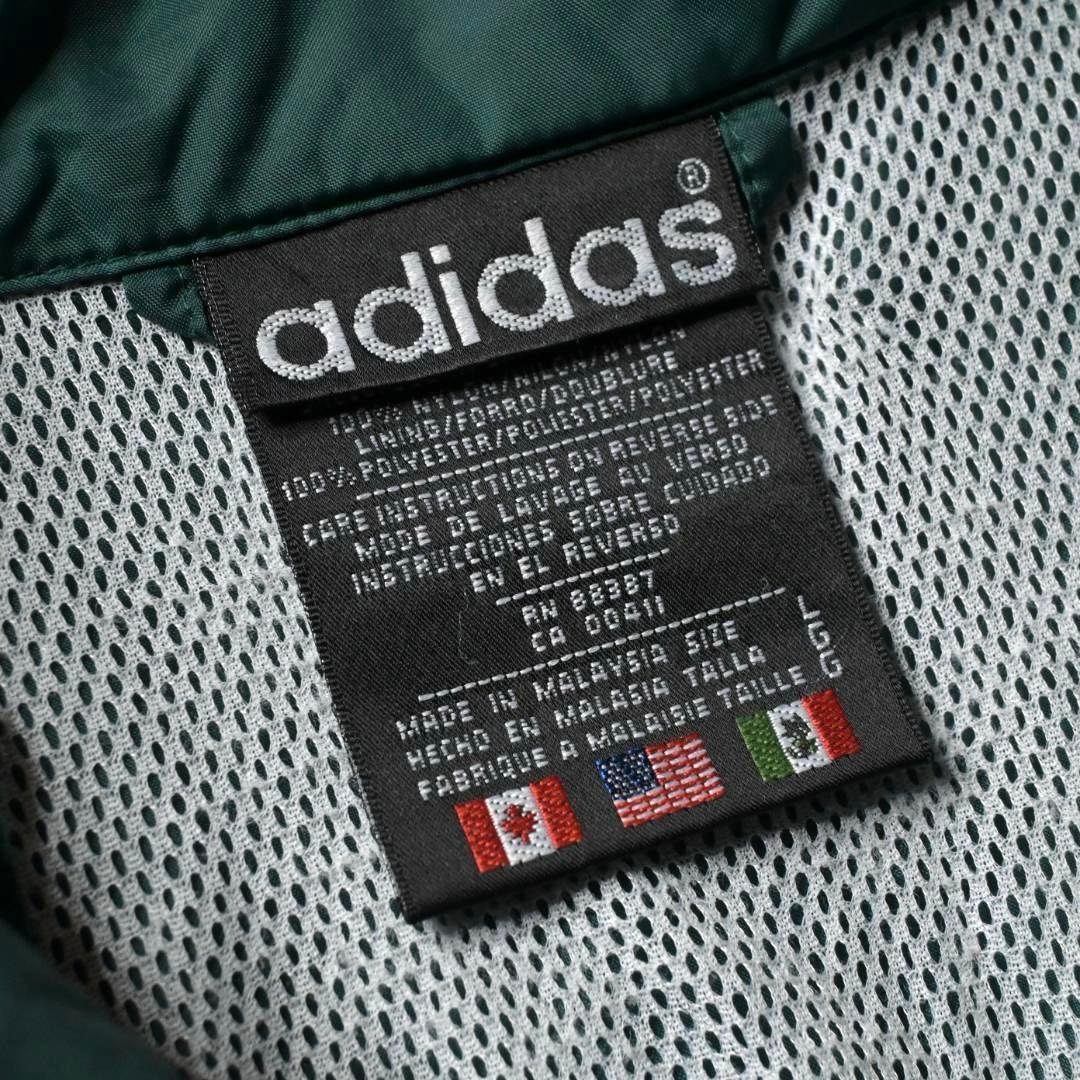 か*ん様 90s 万国旗タグ　アディダス　ナイロンジャケット　グリーン　刺繍ロゴ