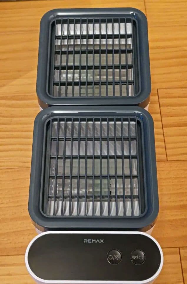 REMAX ZF12 デュアルターボファン