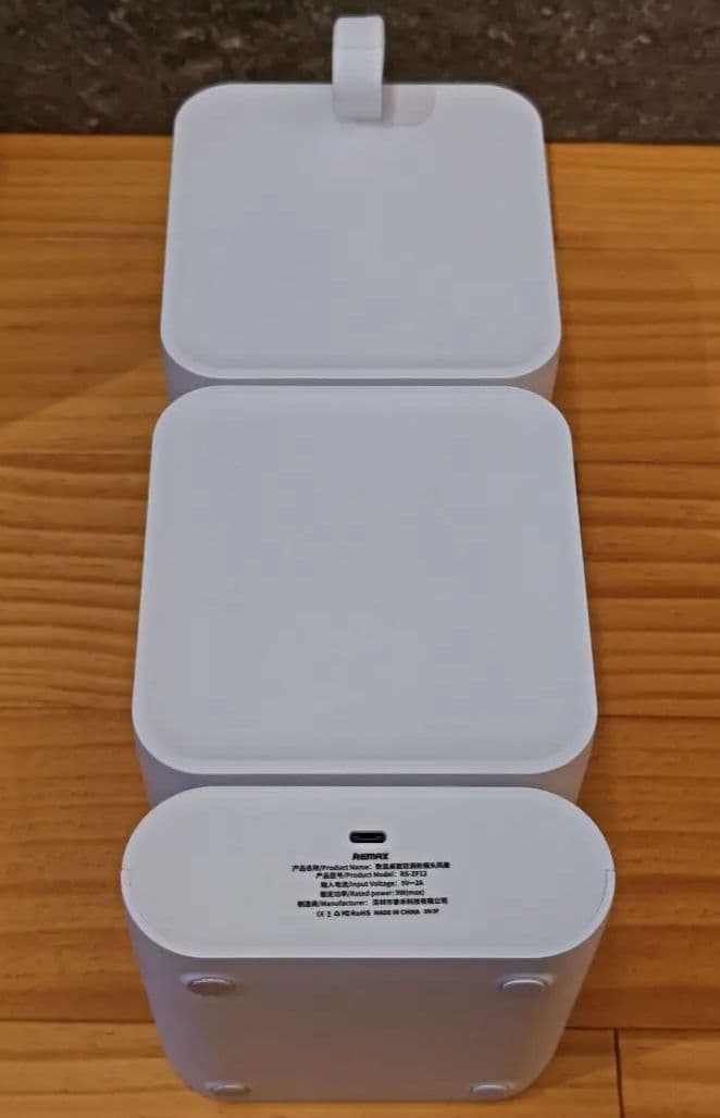 REMAX ZF12 デュアルターボファン