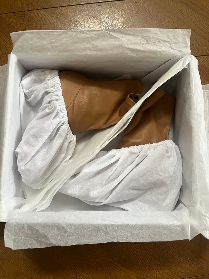 a*i様 メゾンマルジェラ　アンクルストレッチブーツ　ベイクルーズストア購入品