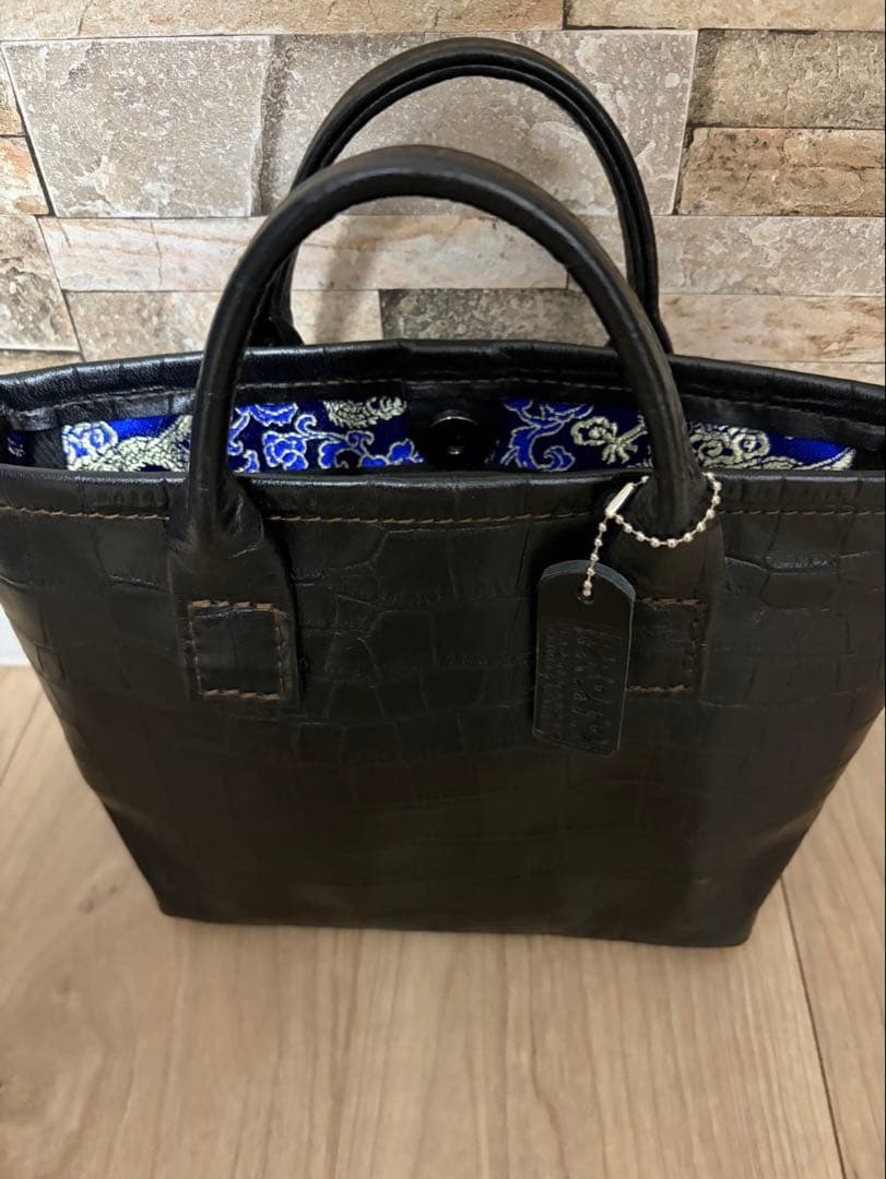 クロコ型押レザーミニトートバッグ　裏地青龍　新品