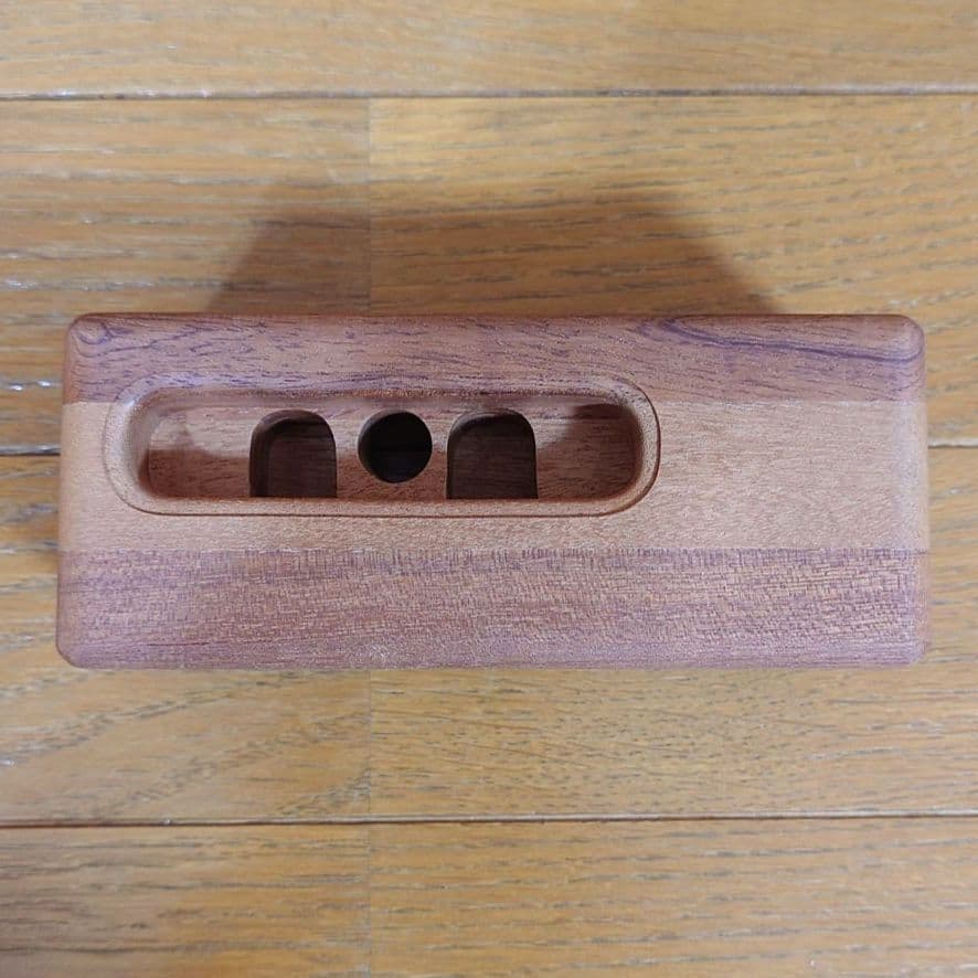 【新品未使用】マクアケ ウッドスピーカー スマホ　WECO　マホガニー