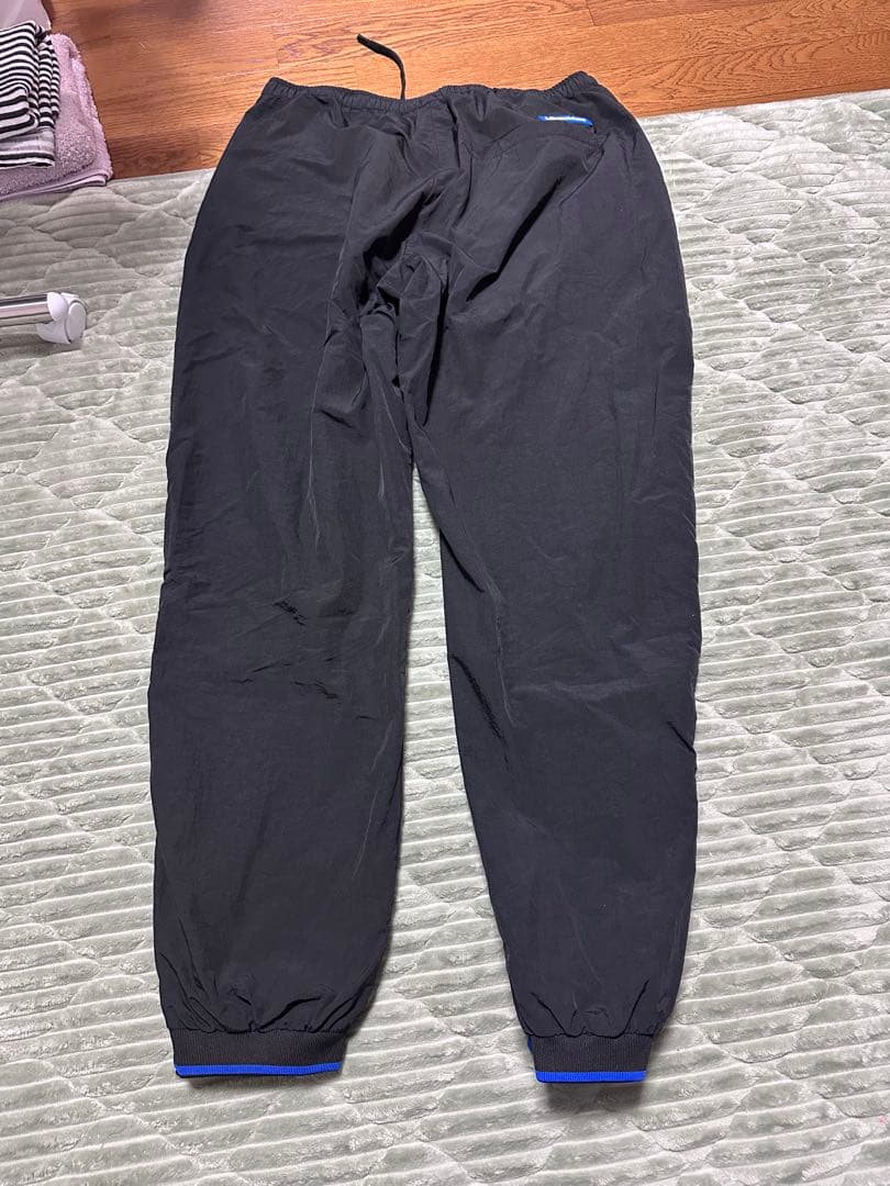 Liberaidersリベレイダースナイロンセットアップ