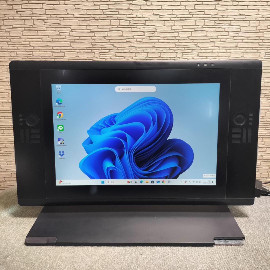 Wacom ワコム Cintiq 24HD DTK-2400 液晶タブ